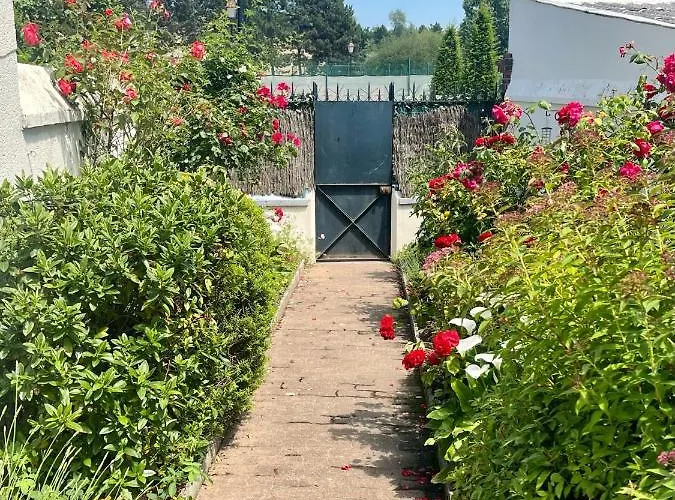 Hébergement de vacances House *