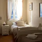 度假居 House *